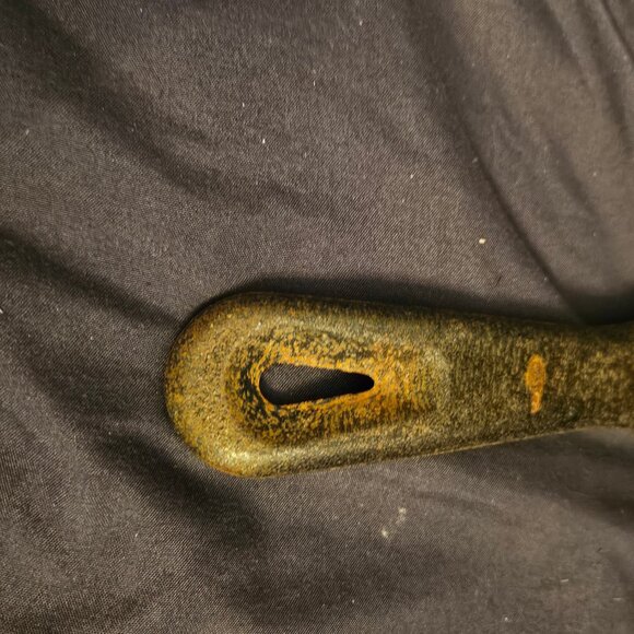 Lodge Fajita Cast Iron Skillet - Picture 4 of 6